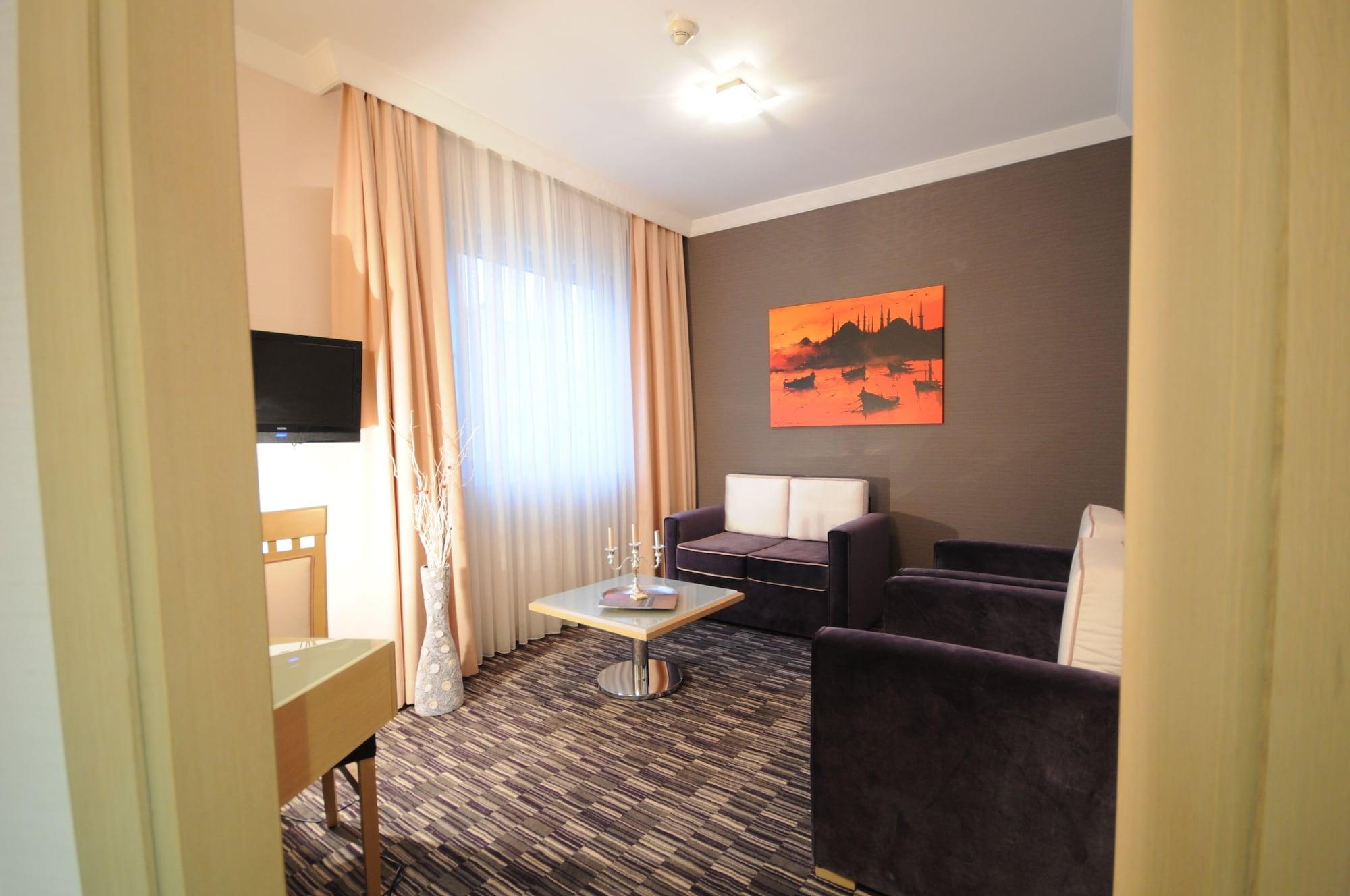 Sv Business Hotel Taksim Istanbul Exterior photo